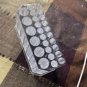 26 hole acrylic holder